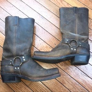 FRYE Harness Boots Distressed Leather Brown